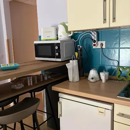 Appartement Pitypang Apartman***