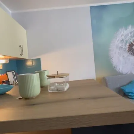 Appartement Pitypang Apartman***